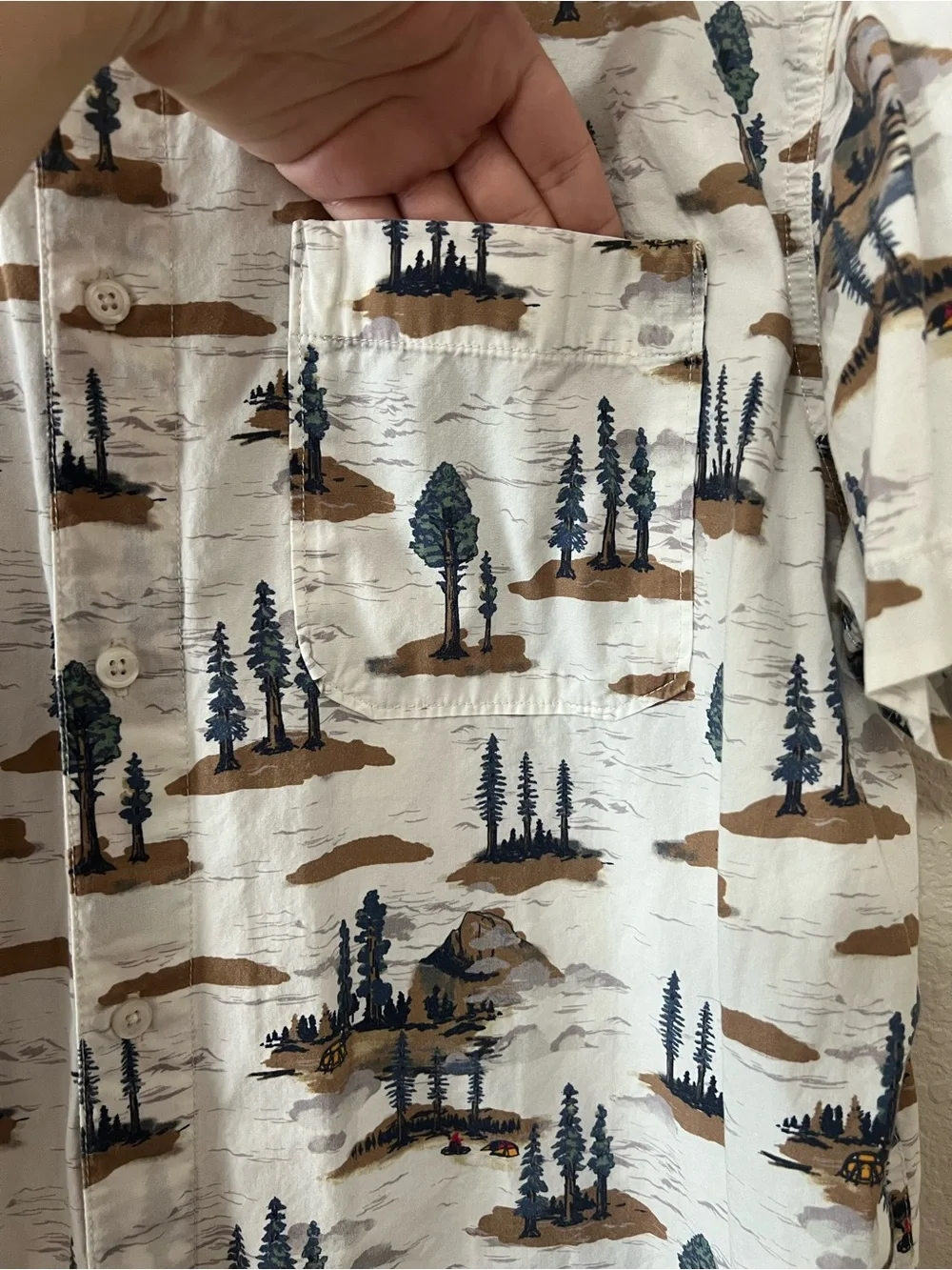 The North Face Baytrail All Over Camping Print Button Up Shirt Men’s XL